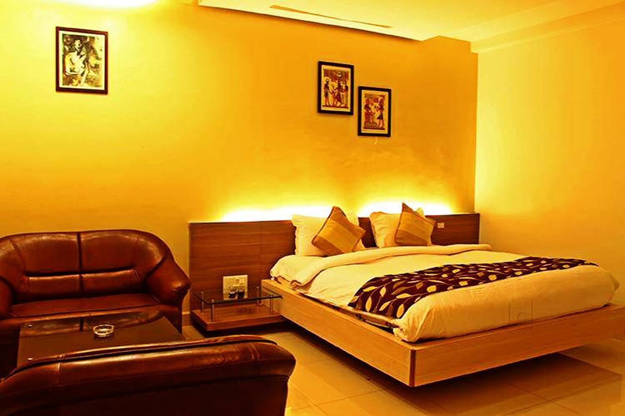 คอตต้อน คันทรี คลับ แอนด์ รีสอร์ต Hotel ฮูบลิ ภายนอก รูปภาพ